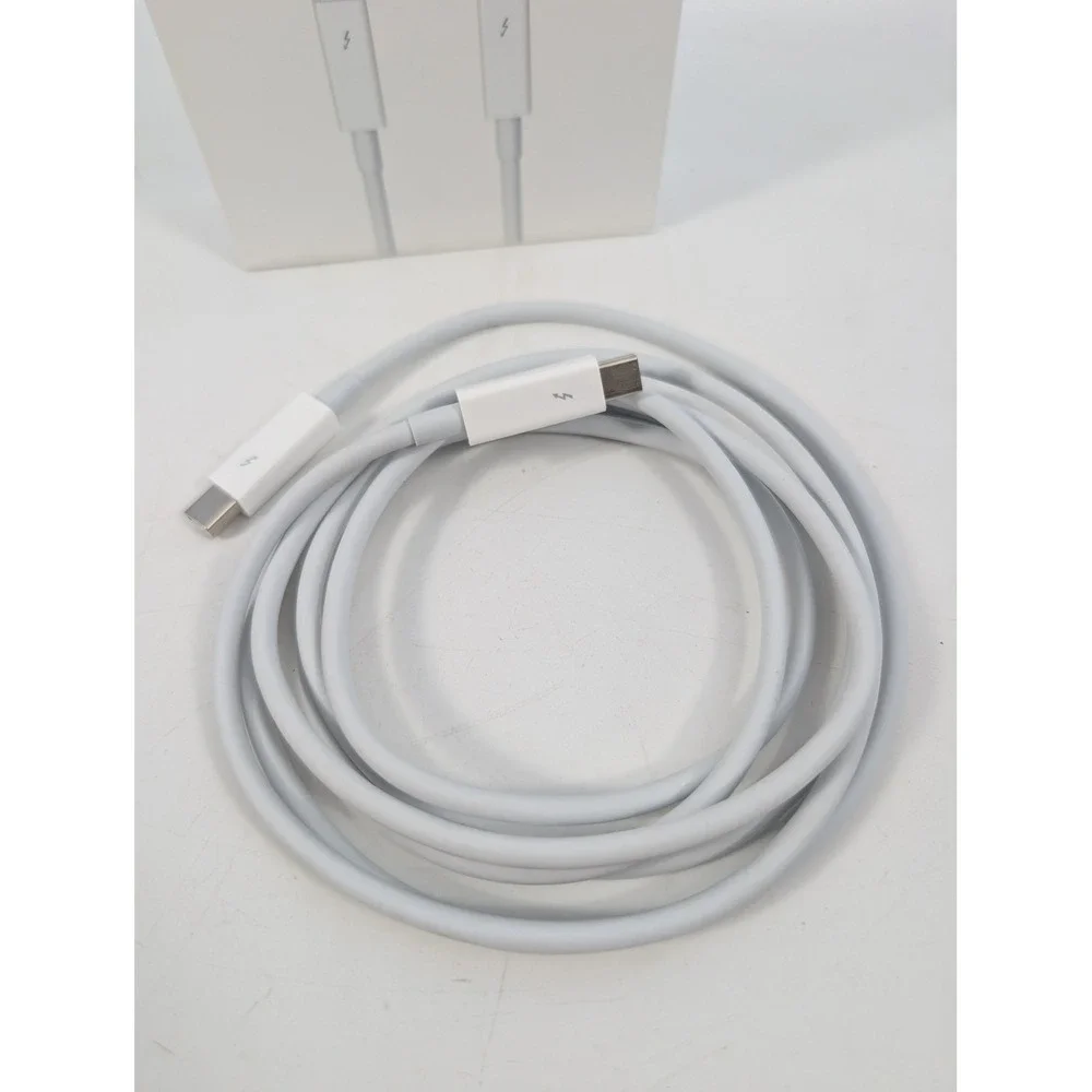 Apple Thunderbolt Cable 2m White MD861ZM/A Mini DisplayPort Male to Male